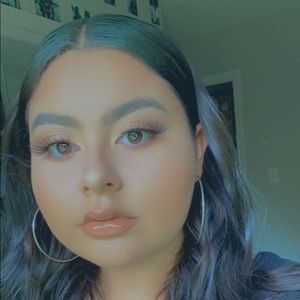 Meet your Posher, Destiny